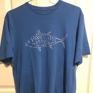 Blue Vineyard Vines whale t shirt